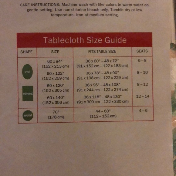 Linens n Things Tablecloth - Picture 2 of 2